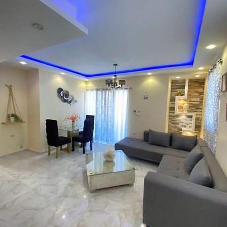 Cozy Apartment Rm Сантьяго-де-лос-Трейнта-Кабальєрос Екстер'єр фото